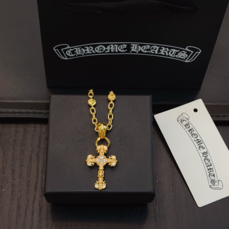 Ch*0me He**ts necklaces